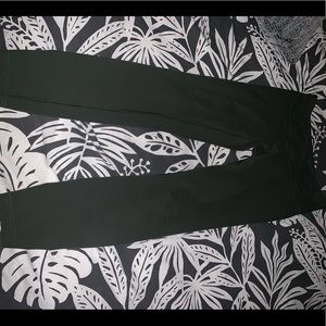 Lululemon leggings. 7/8. Green.